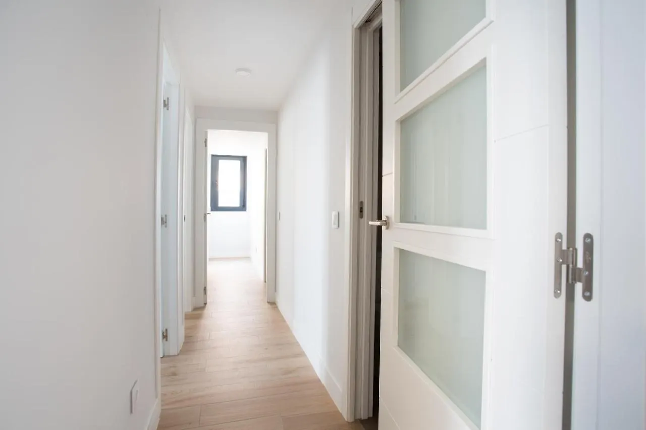 Apartmán Edsam Black&Grey Madrid